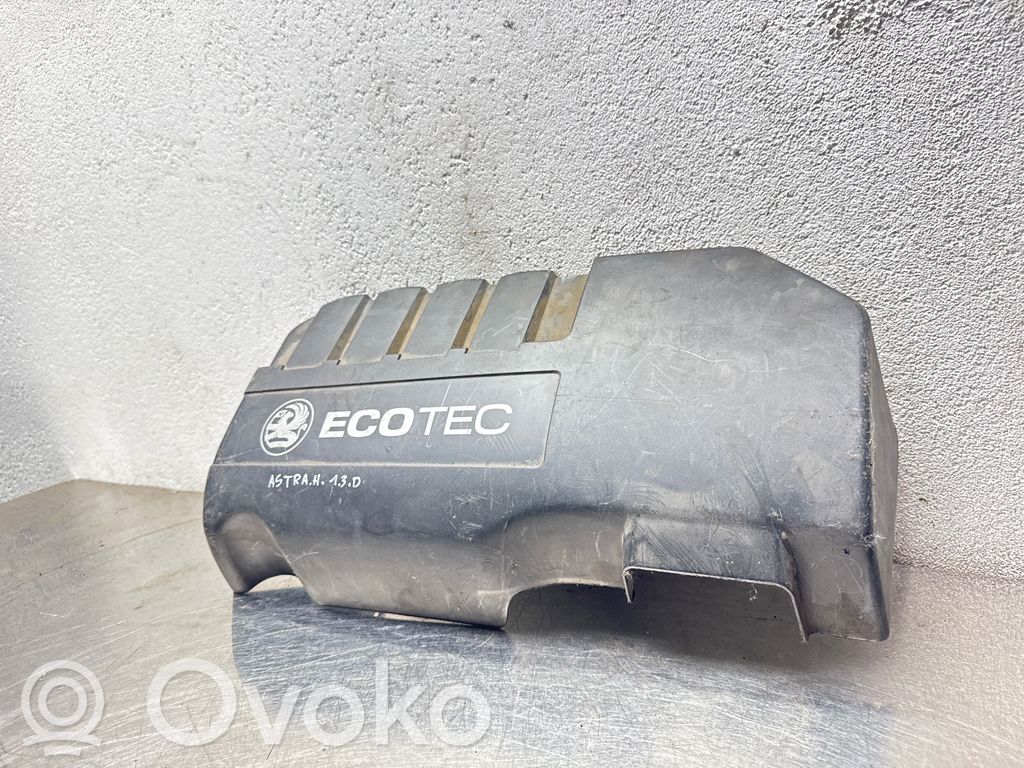 Opel Astra H Osłona górna silnika 