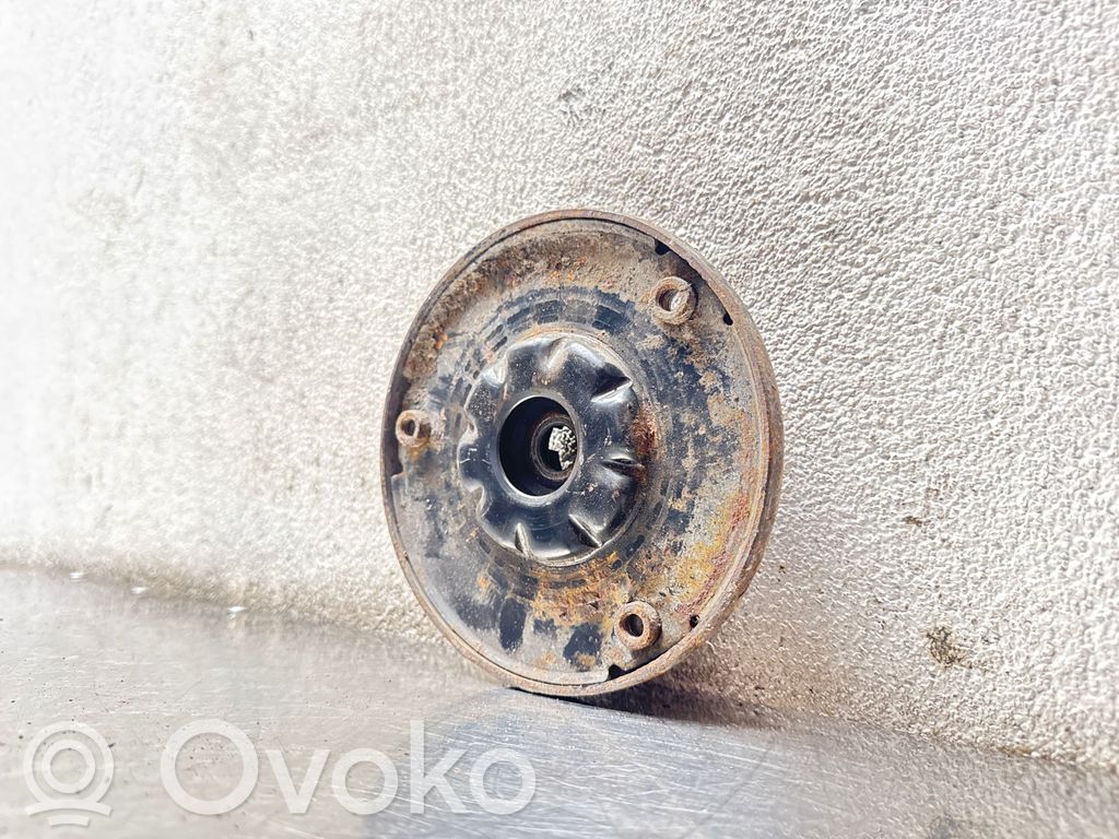 Opel Vectra C Coil spring mount 