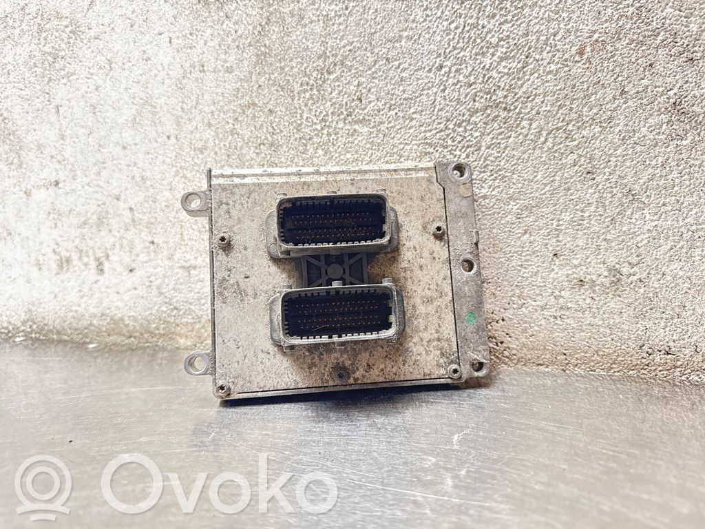 Opel Vectra C Engine control unit/module 