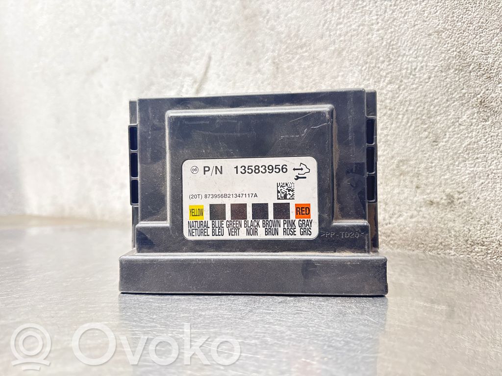 Opel Astra J Comfort/convenience module 