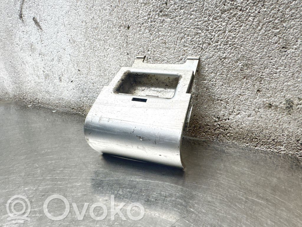 Opel Vectra B Muu kynnyksen/pilarin verhoiluelementti 