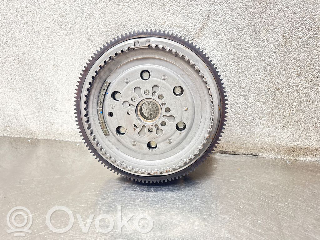 Koło zamachowe   415030510,005108509789,55570194,55191690,55228930,5616000,616234,616361