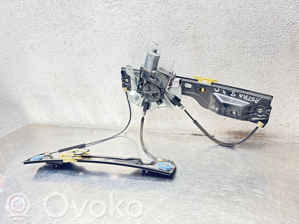 Opel Astra J Front door window regulator with motor 