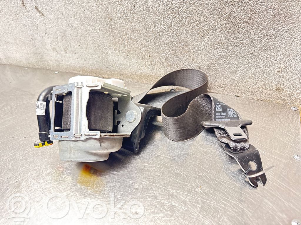 Opel Astra K Cinturón trasero 