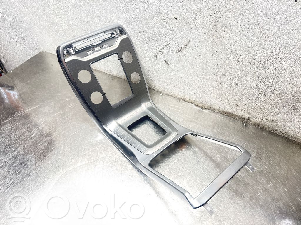 Volvo XC70 Climate control/heater control trim 
