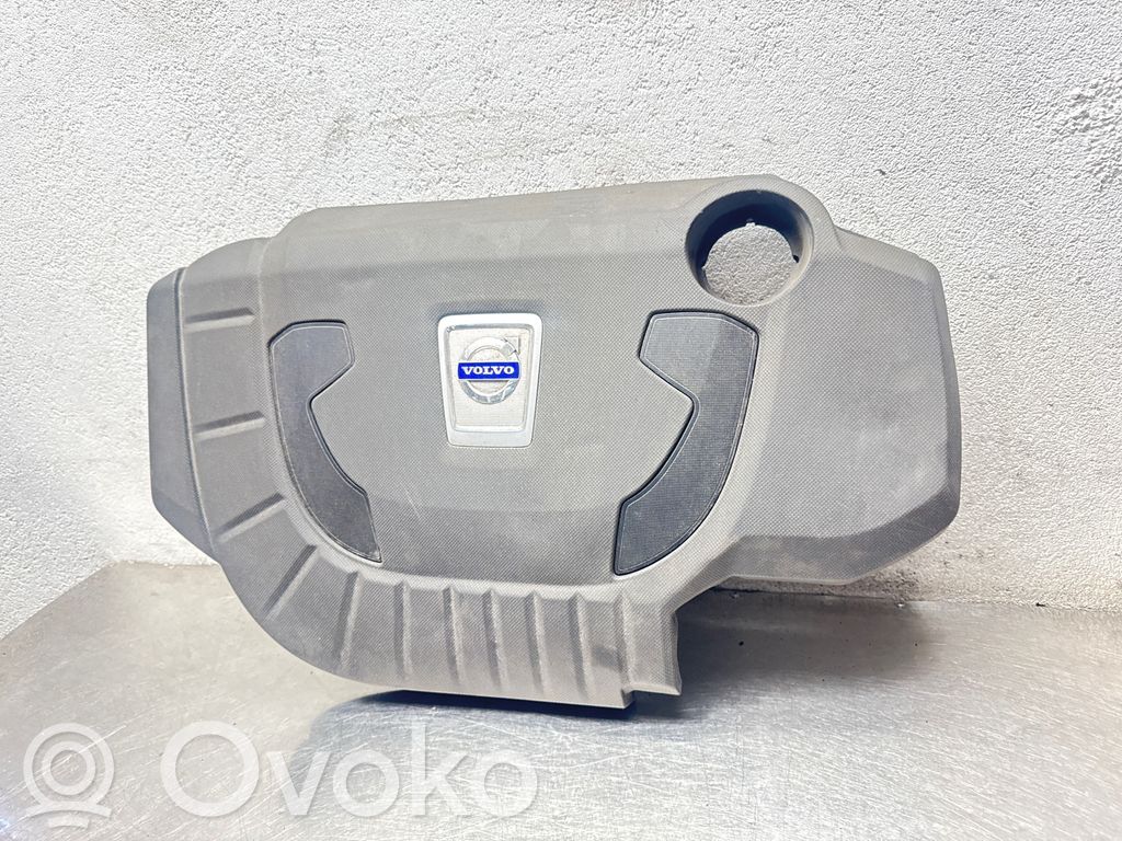 Volvo V40 Capac protecție motor 