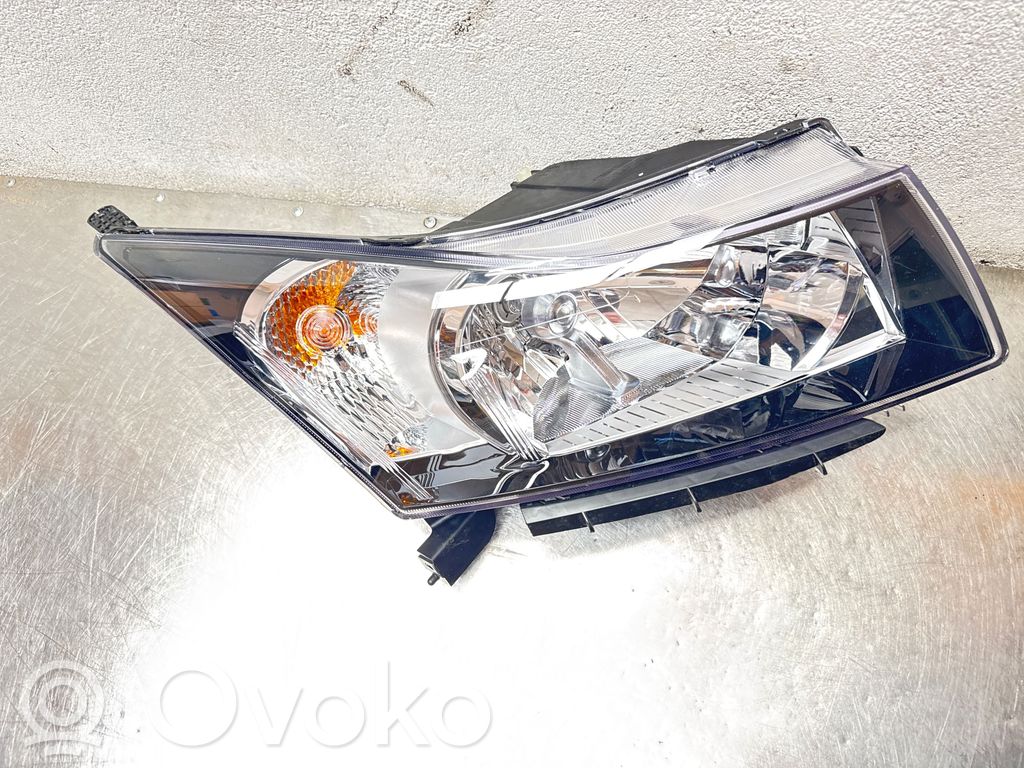 Chevrolet Cruze Headlight/headlamp 