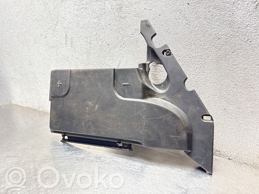 Saab 9-3 Ver2 Pokrywa skrzynki akumulatora 