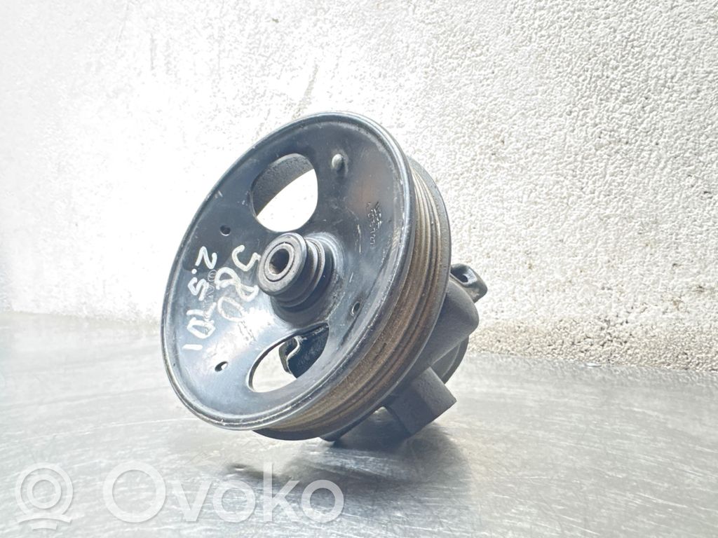 Volvo S80 Ohjaustehostimen pumppu 