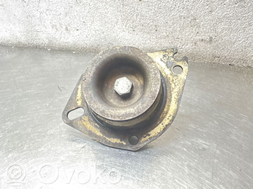 Soporte de montaje del motor