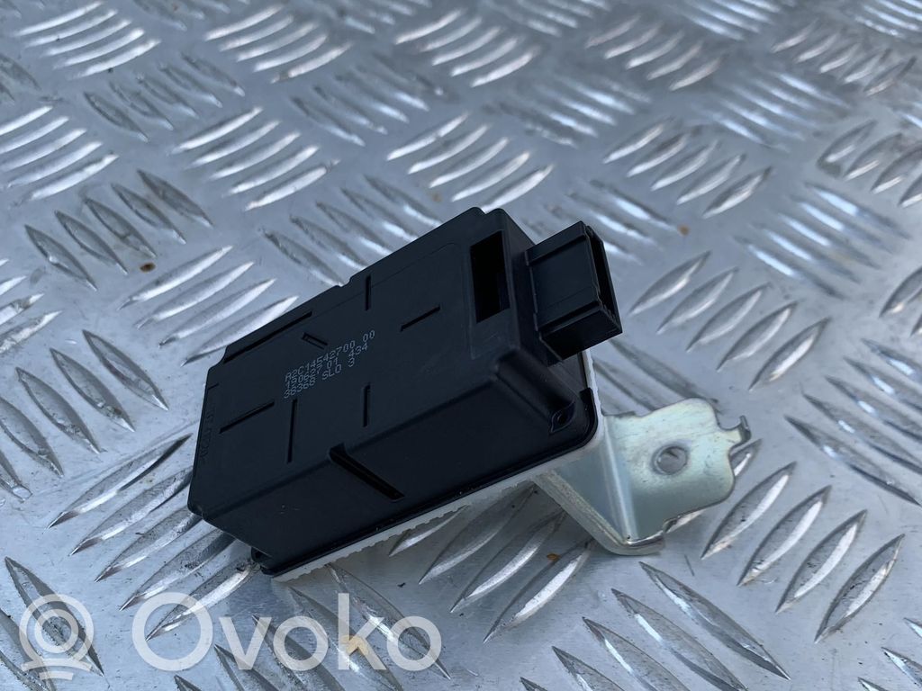 Suzuki Ignis Vakaajan pitkittäiskiihtyvyystunnistin (ESP) 