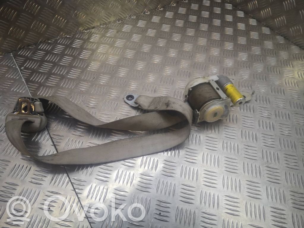 Hyundai Trajet Cinturón delantero 