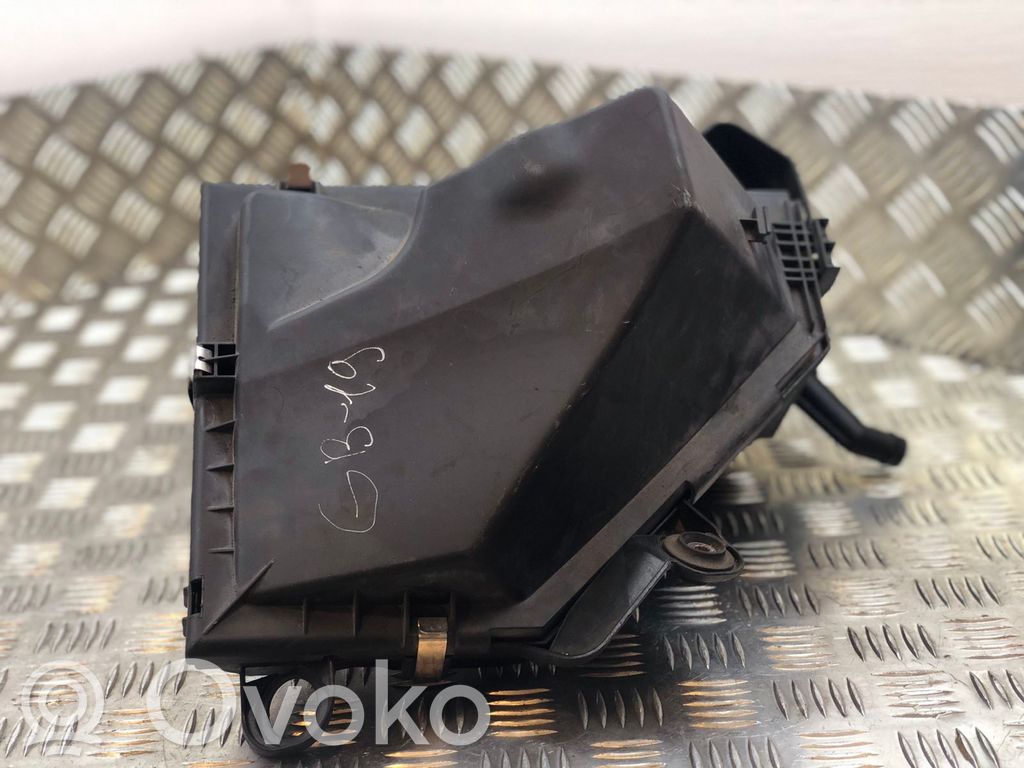 BMW 3 E90 E91 Air filter box 