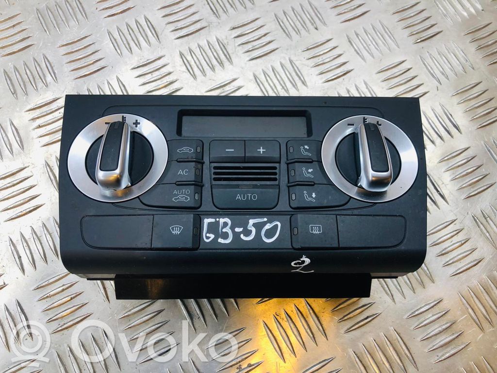 Audi A3 S3 8P Climate control unit 