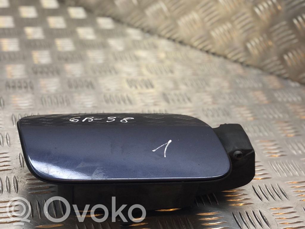 Audi A8 S8 D3 4E Fuel tank cap 