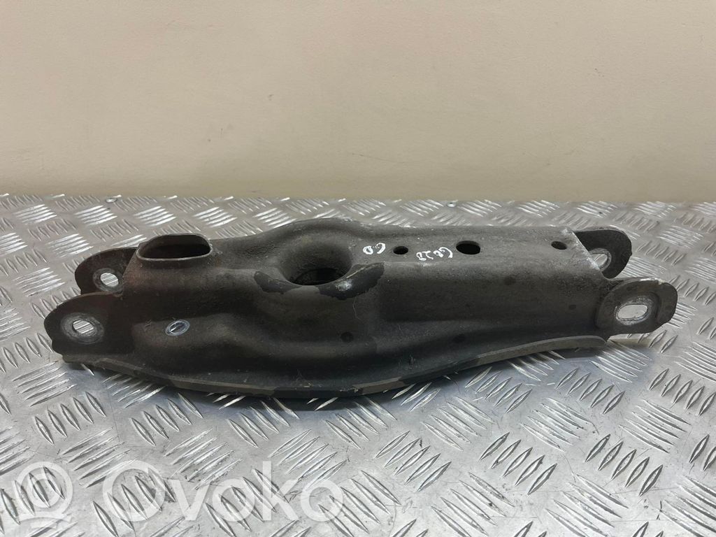 Rear upper control arm/wishbone