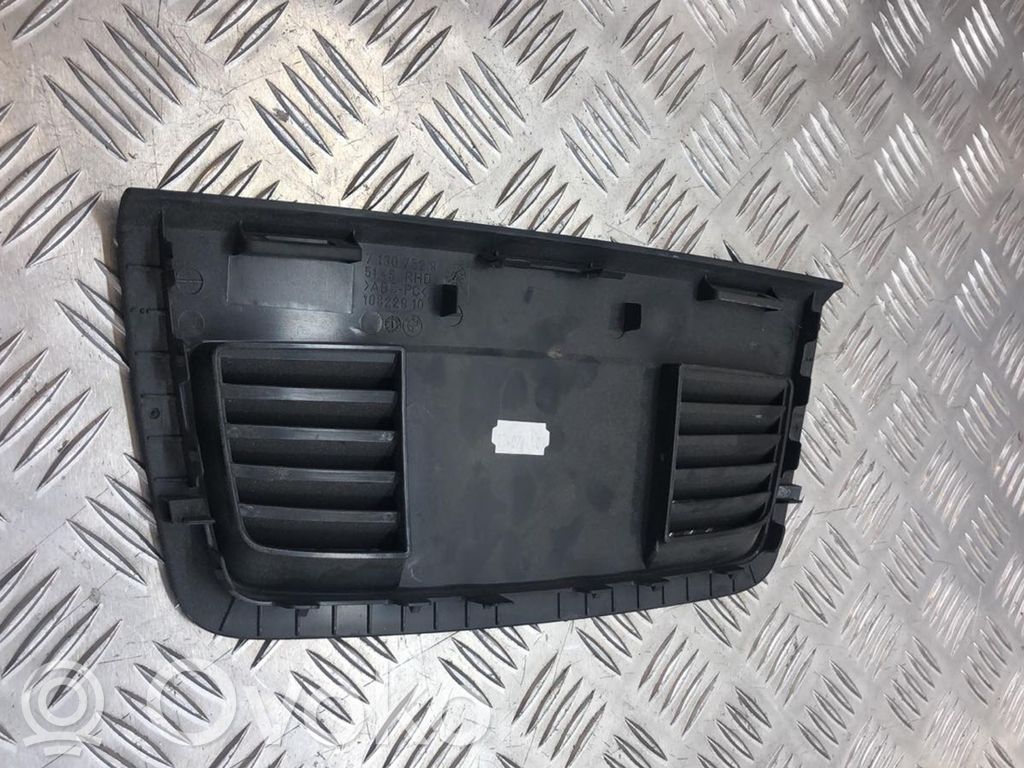 BMW 3 E90 E91 Cita veida salona detaļa 