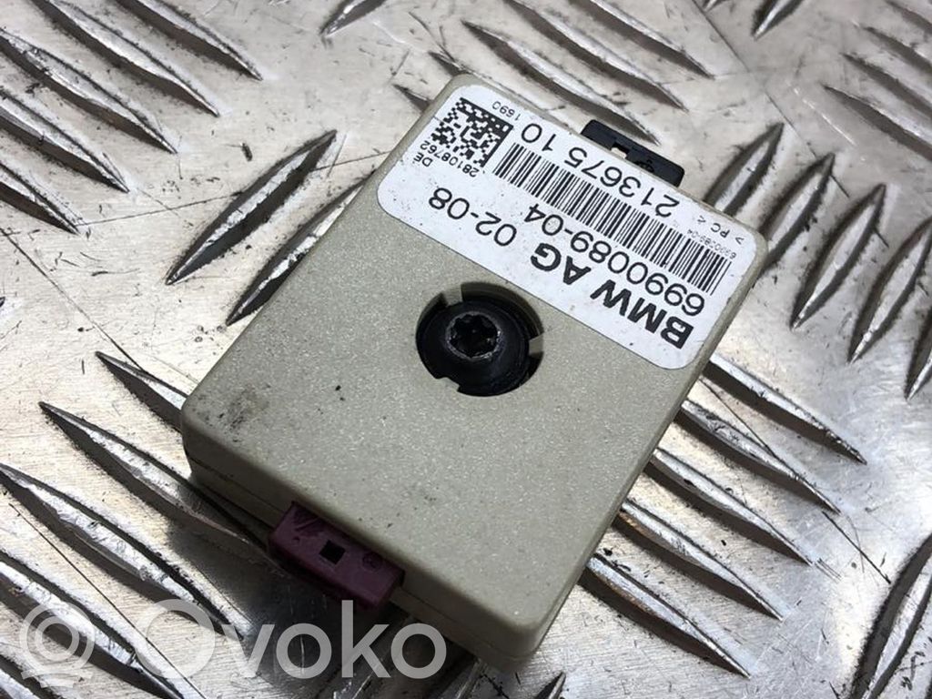BMW X3 E83 Antenas pastiprinātājs 