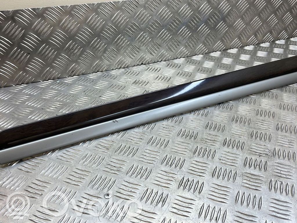 Audi A8 S8 D3 4E Aizmugurē apdare 