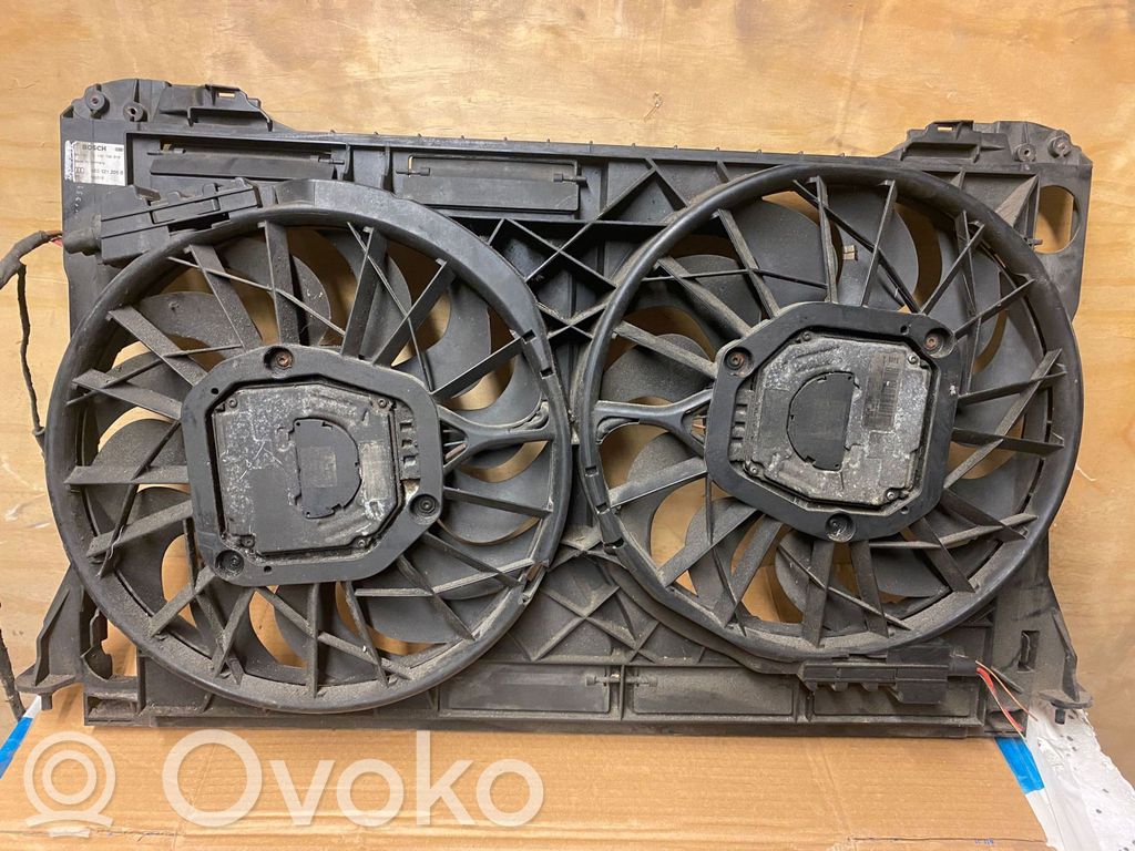 Audi A8 S8 D3 4E Elektrinis radiatorių ventiliatorius 