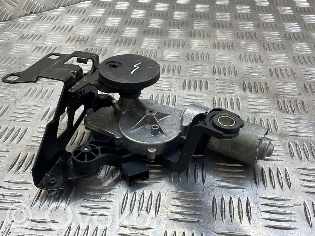 BMW 5 E60 E61 Takalasinpyyhkimen moottori 