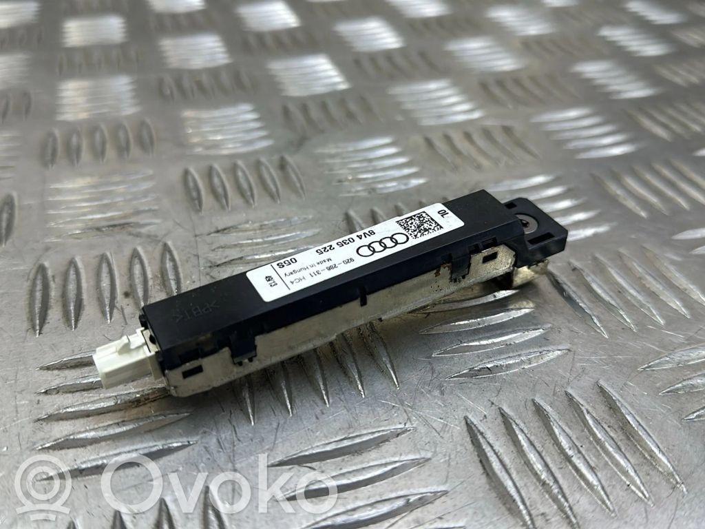Audi A3 S3 8V Antenas pastiprinātājs 