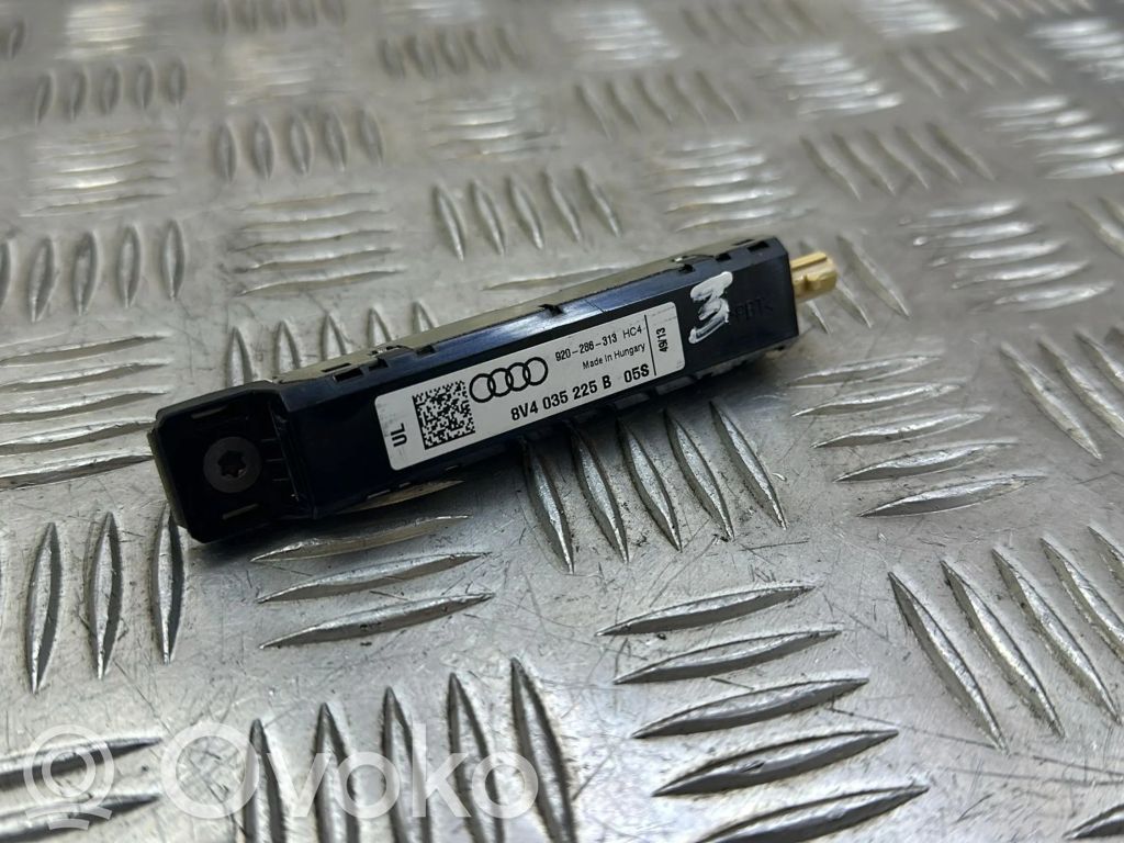 Audi A3 S3 8V Antenas pastiprinātājs 