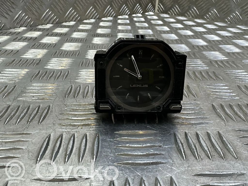 Lexus IS III XE30 Reloj 