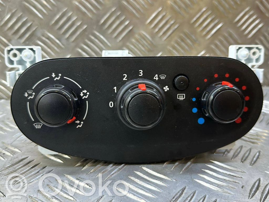 Dacia Dokker Climate control unit 