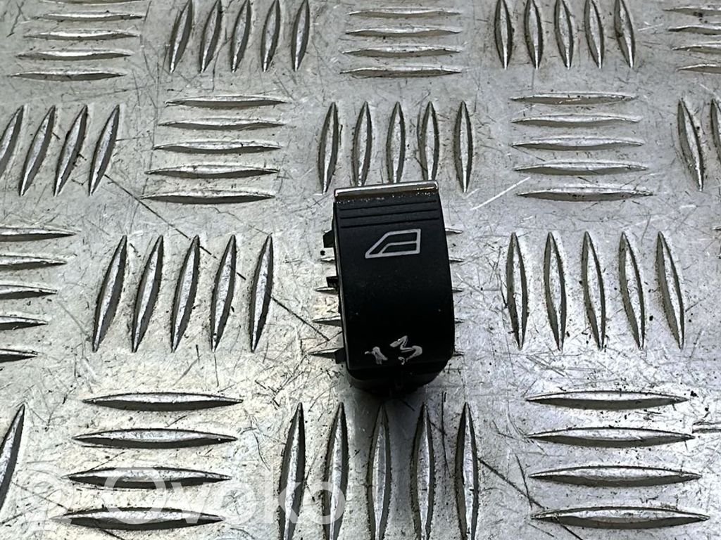 Ford Focus Electric window control switch 