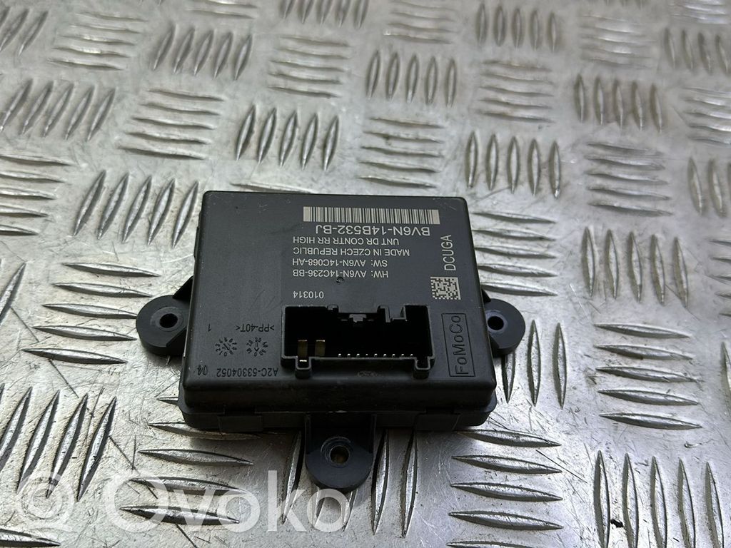 Ford Focus Door control unit/module 