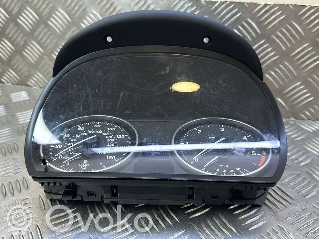Speedometer (instrument cluster)   918737101