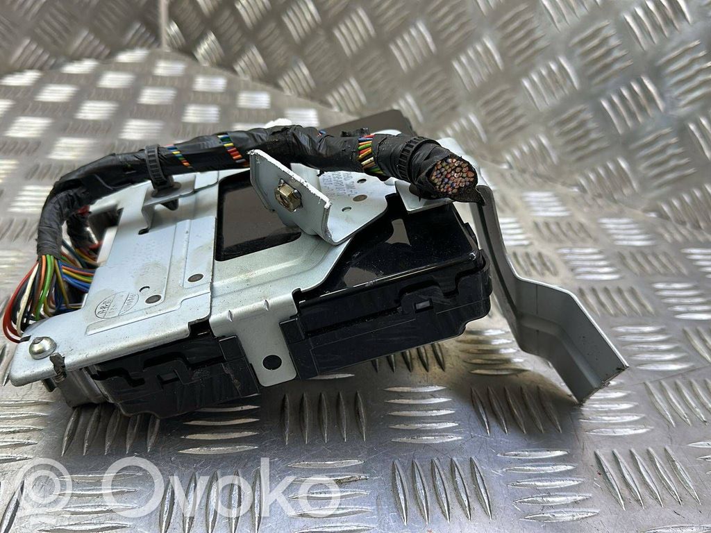 KIA Ceed Door central lock control unit/module 