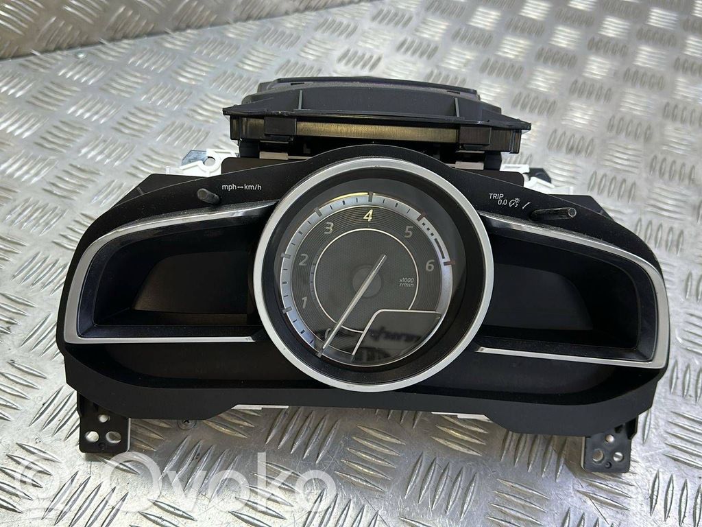 Mazda CX-3 Speedometer (instrument cluster) 