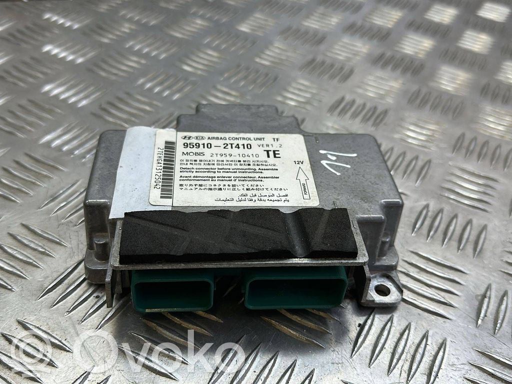 KIA Optima Airbag control unit/module 