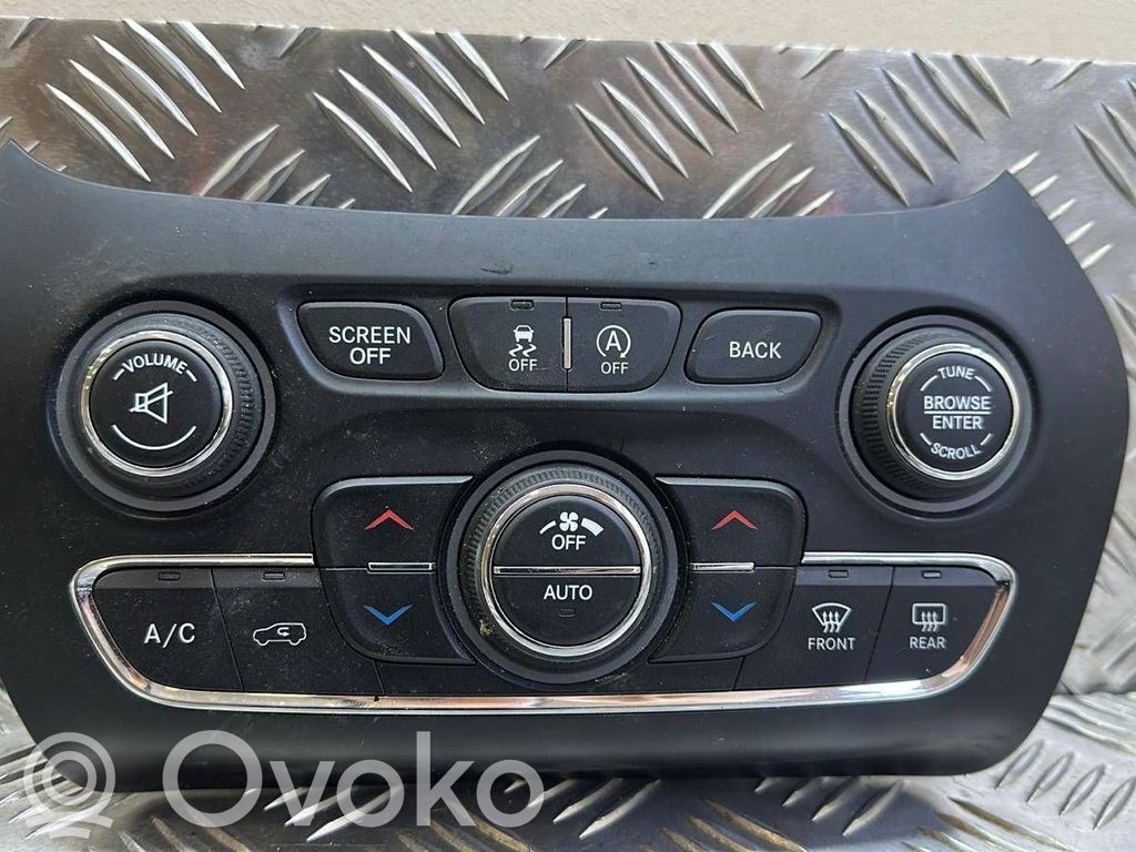 Jeep Cherokee Interior fan control switch 