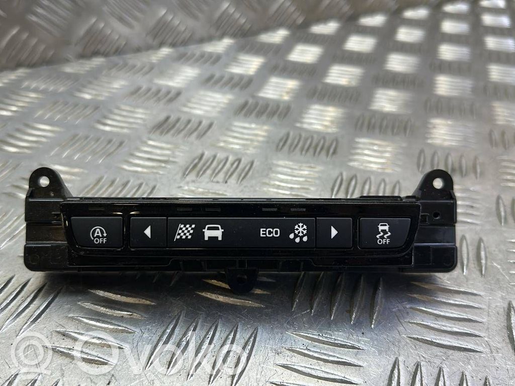 Jaguar XF X260 A set of switches 