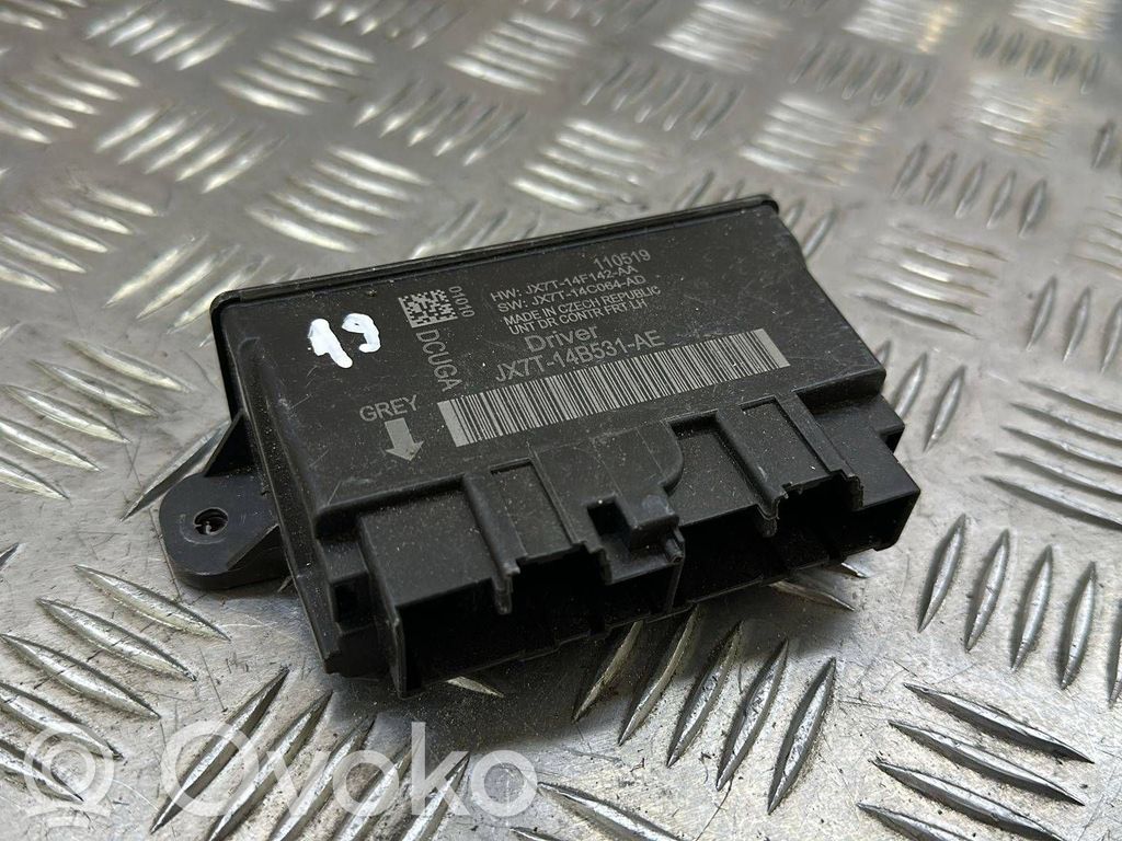 Ford Focus Door control unit/module 
