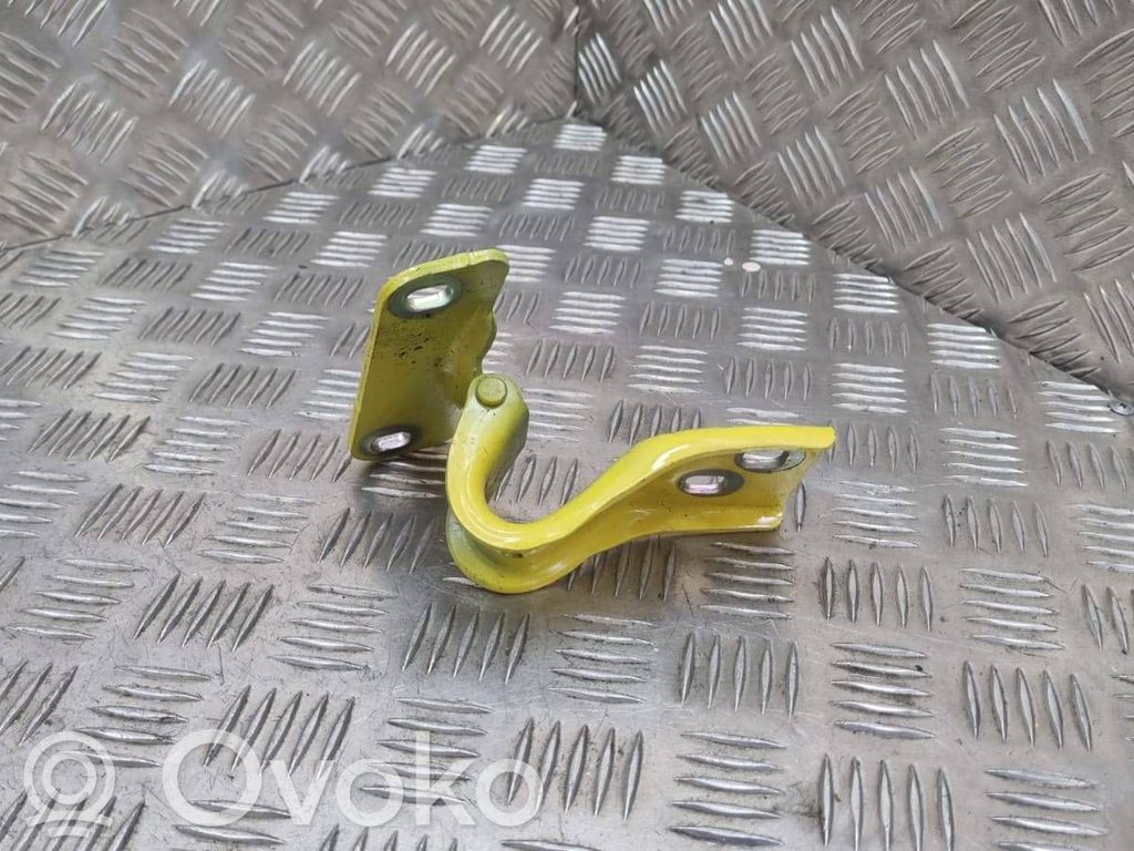 Opel Astra J Tailgate/trunk/boot hinge 