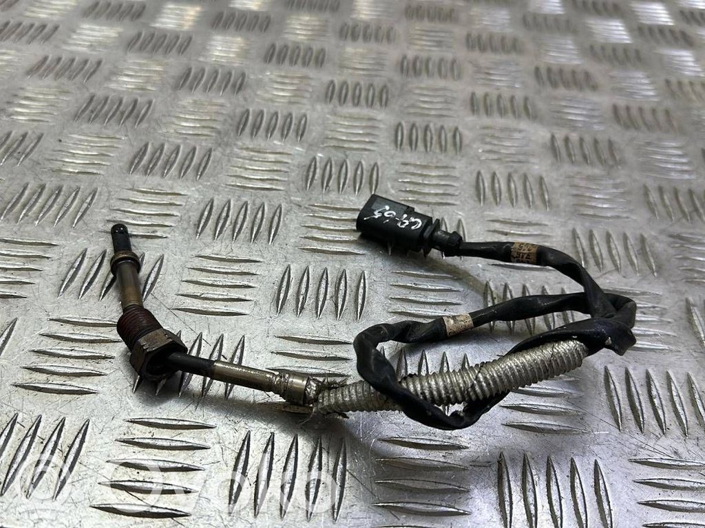Skoda Superb B8 (3V) Exhaust gas temperature sensor 