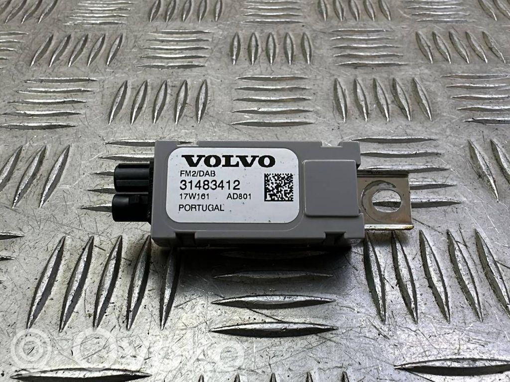 Volvo S90, V90 Antenos stiprintuvas 