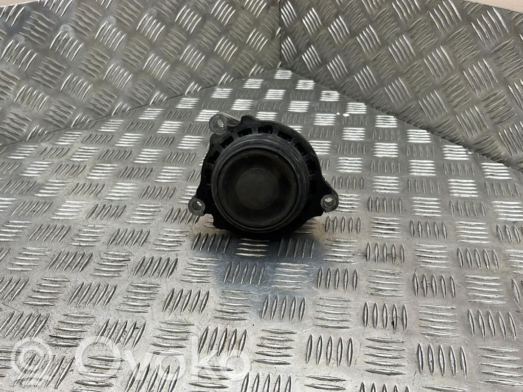 BMW X3 F25 Engine mount bracket 