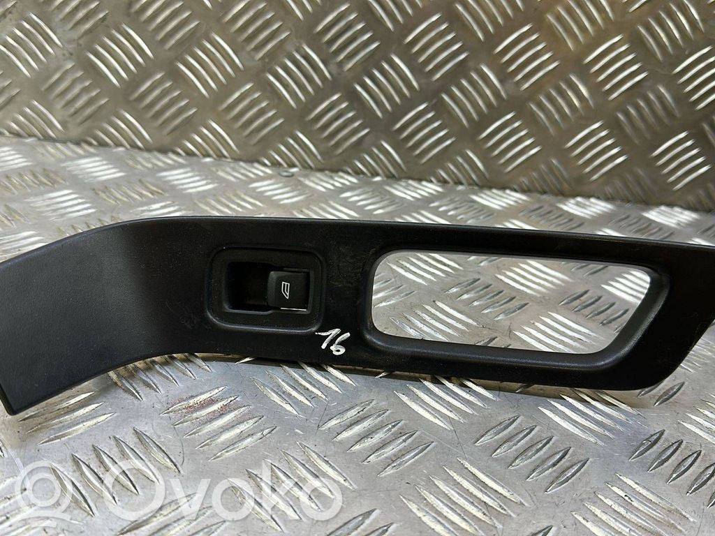 Volvo XC60 Electric window control switch 