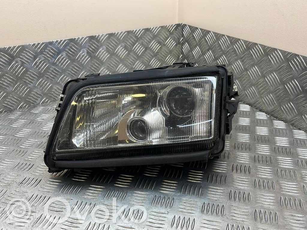 Lampa przednia   1305219053