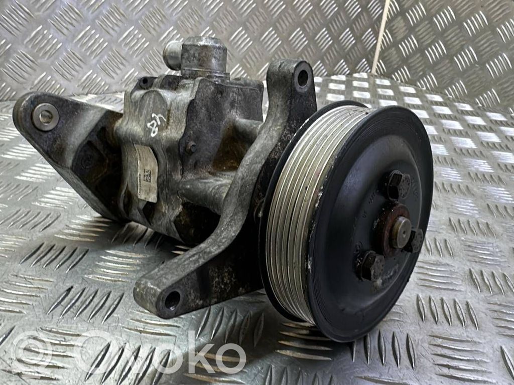BMW X5 E70 Power steering pump 
