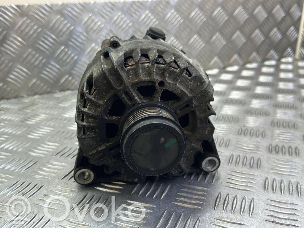 KIA Ceed Ģenerators 