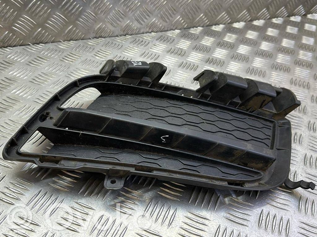 Jaguar XE Grille inférieure de pare-chocs avant 