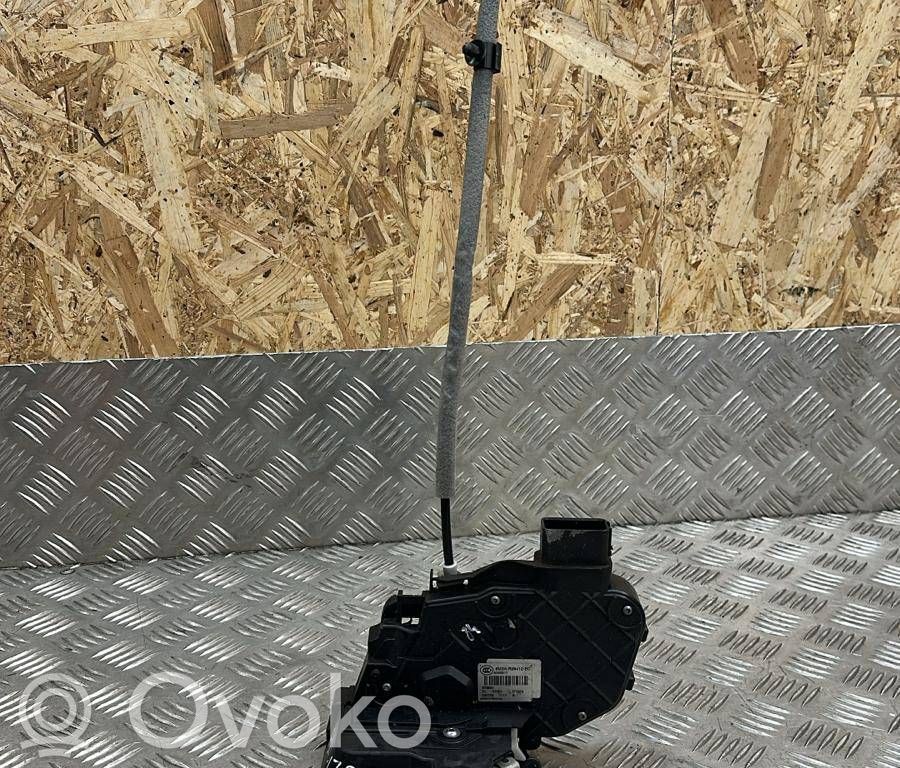 Ford Mondeo Mk III Rear door lock 