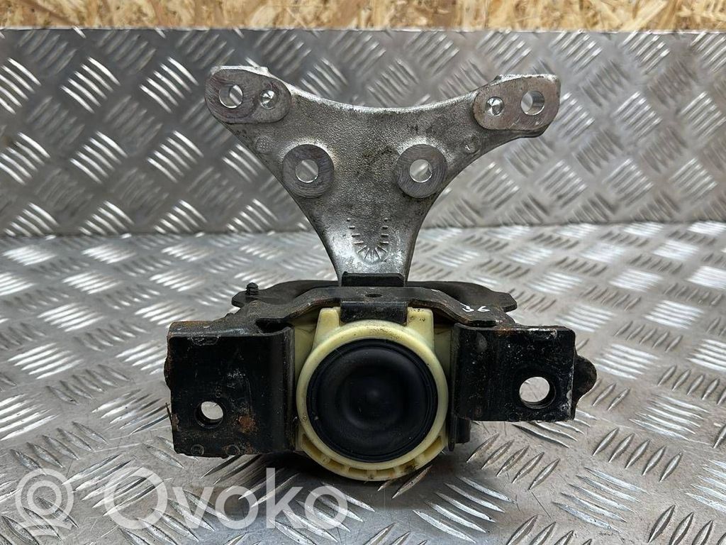 Citroen C4 Cactus Supporto di montaggio del motore 