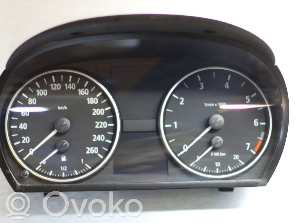 BMW 3 E90 E91 Licznik / Prędkościomierz 